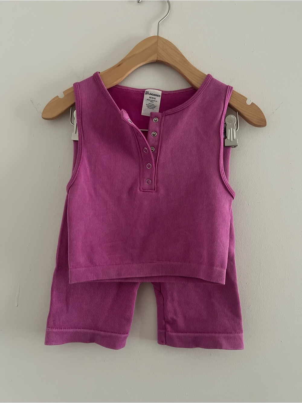 No Boundaries Magenta Ribbed Henley Crop Tank Top & Ribbed Biker Shorts Set XS